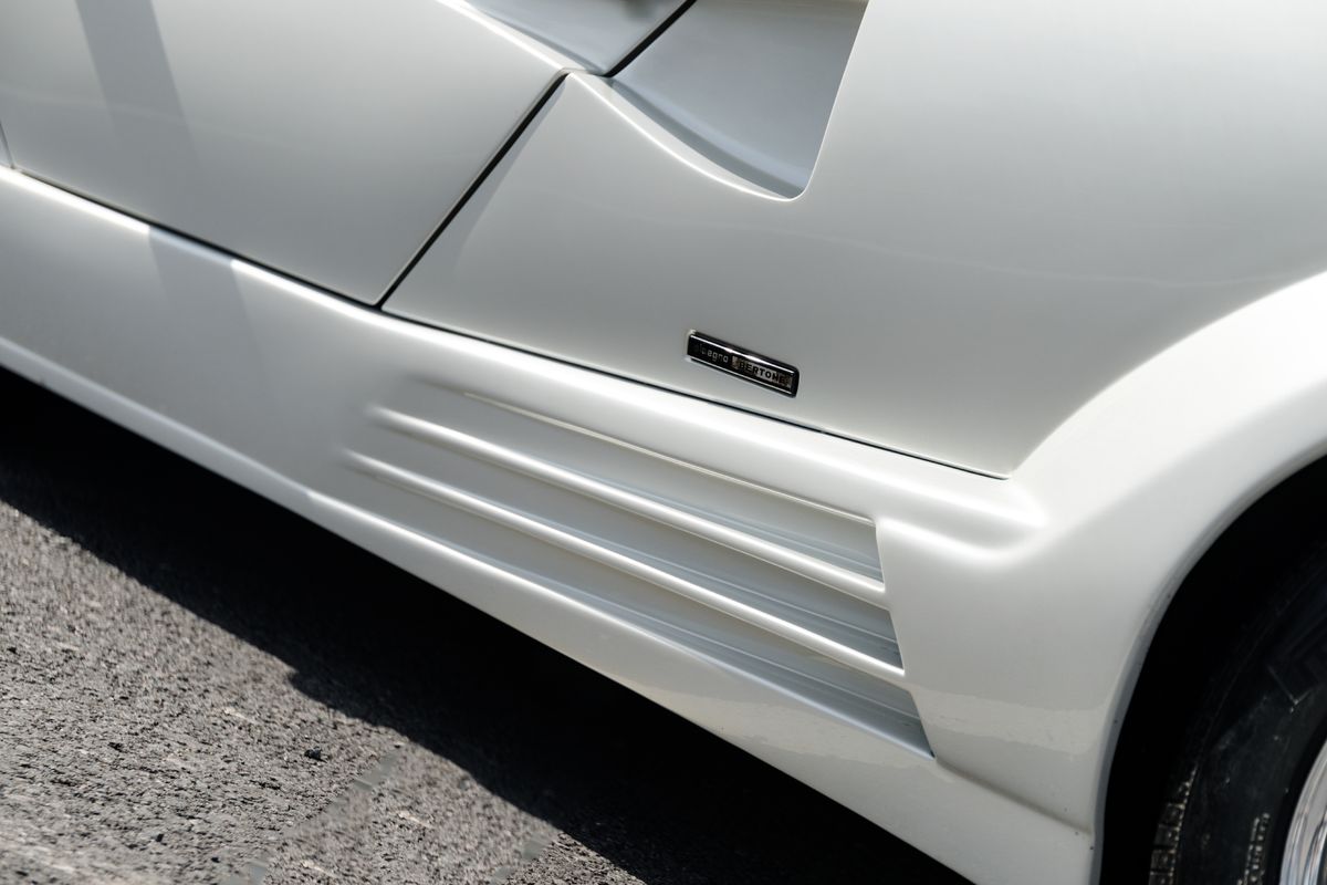 Lamborghini Countach Anniversary 5.2 V12 - 25th Anniversary
