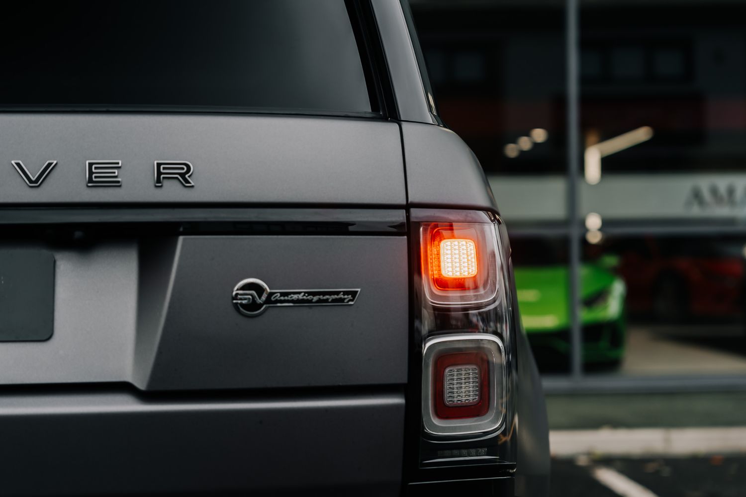 Land Rover Range Rover Vogue SV Autobiography SDV8