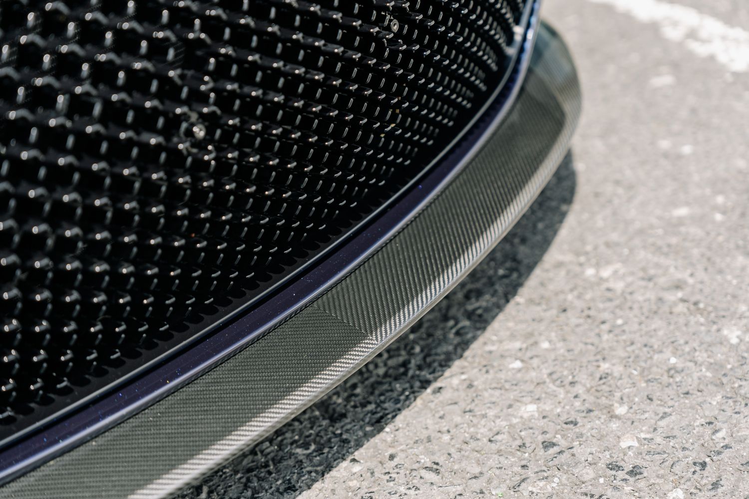 Aston Martin DBS Superleggera Volante 5.2 V12