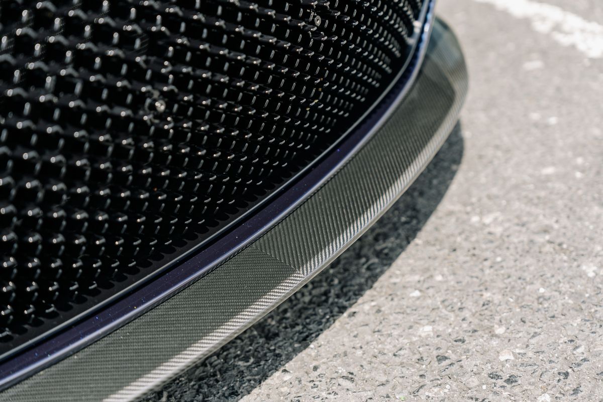 Aston Martin DBS Superleggera Volante 5.2 V12