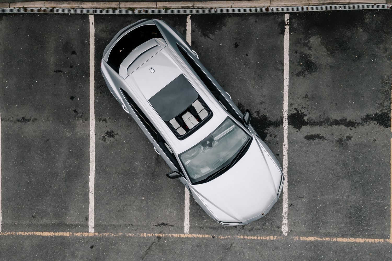 Lamborghini Urus V8
