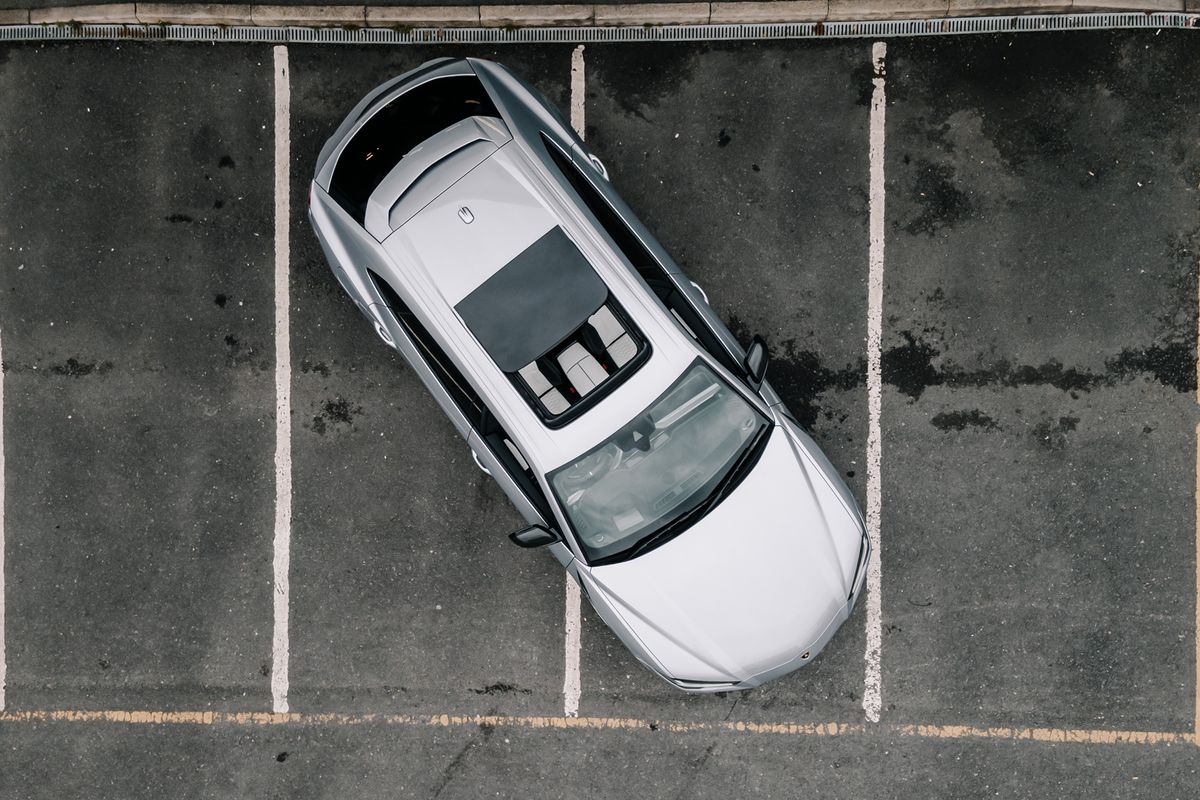 Lamborghini Urus V8