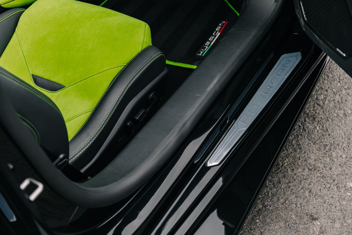 Lamborghini Huracan Evo Spyder LP 640-4 EVO SPYDER