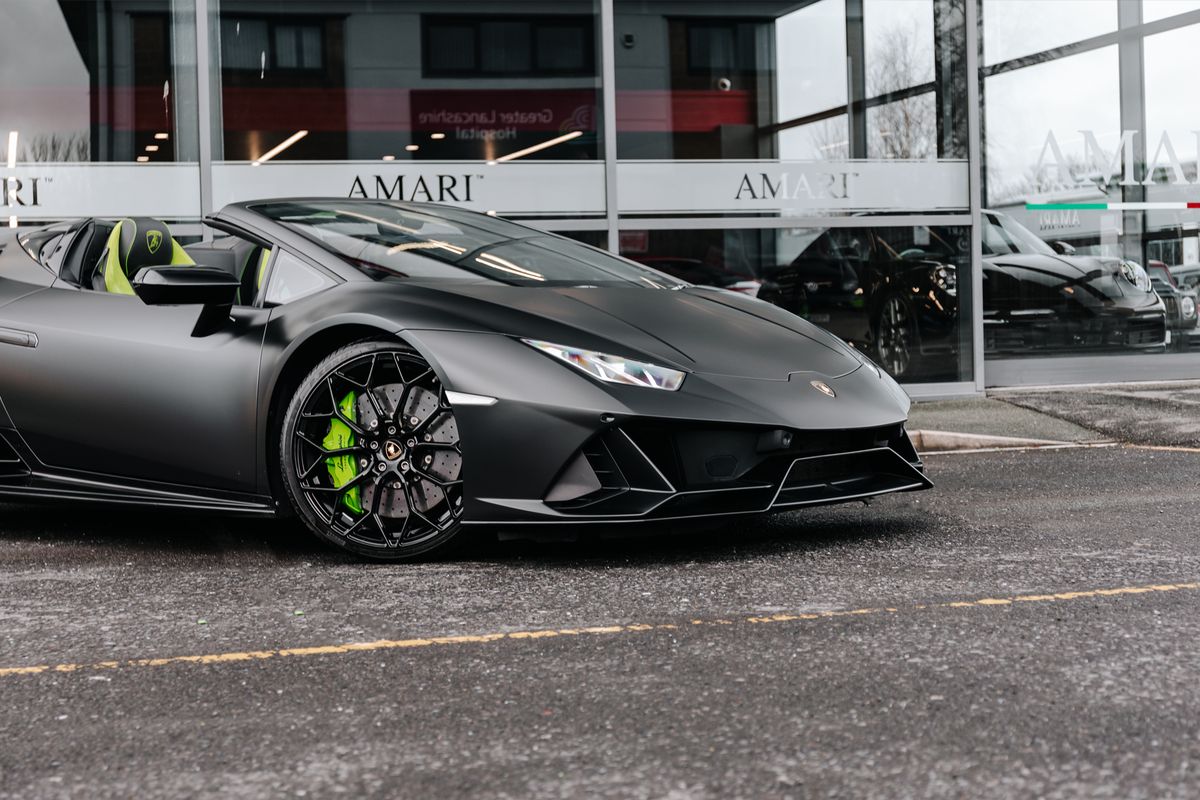 Lamborghini Huracan Evo Spyder LP 640-4 EVO SPYDER