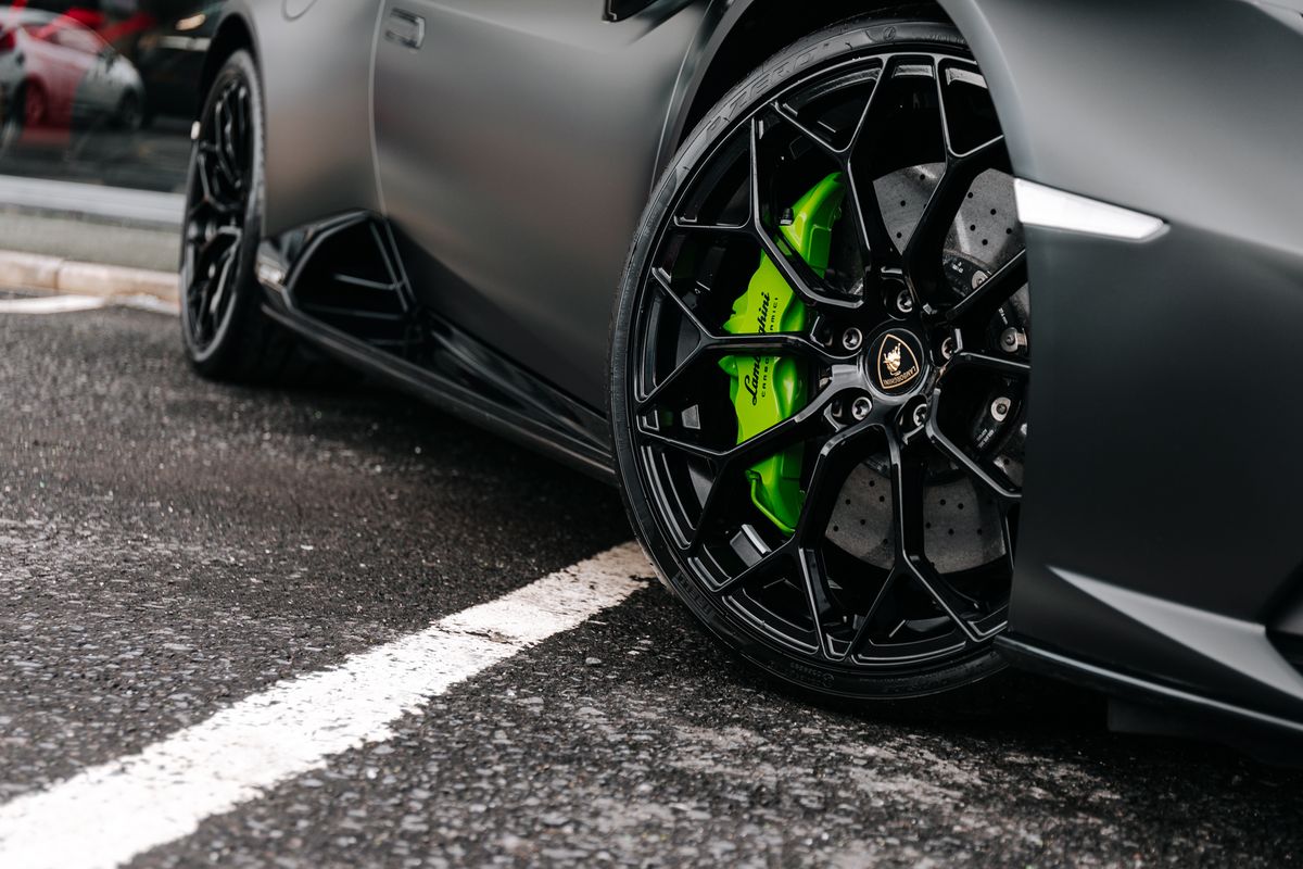 Lamborghini Huracan Evo Spyder LP 640-4 EVO SPYDER