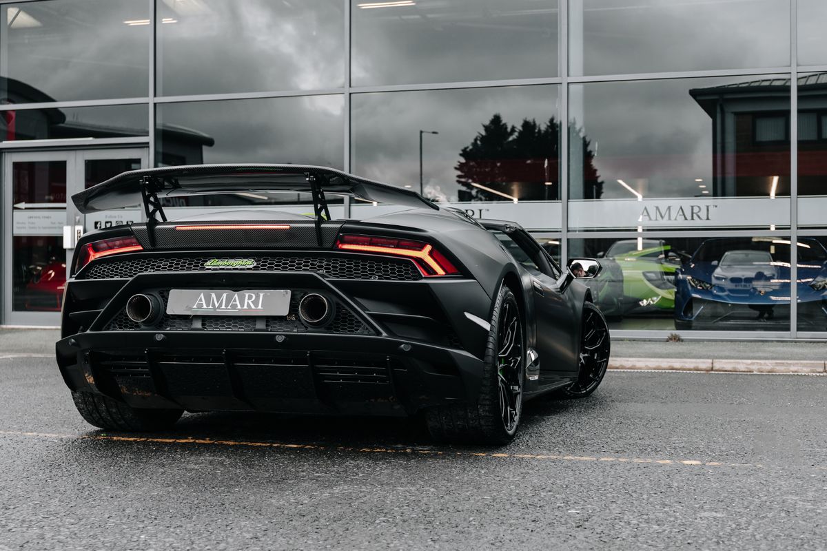 Lamborghini Huracan Evo Spyder LP 640-4 EVO SPYDER
