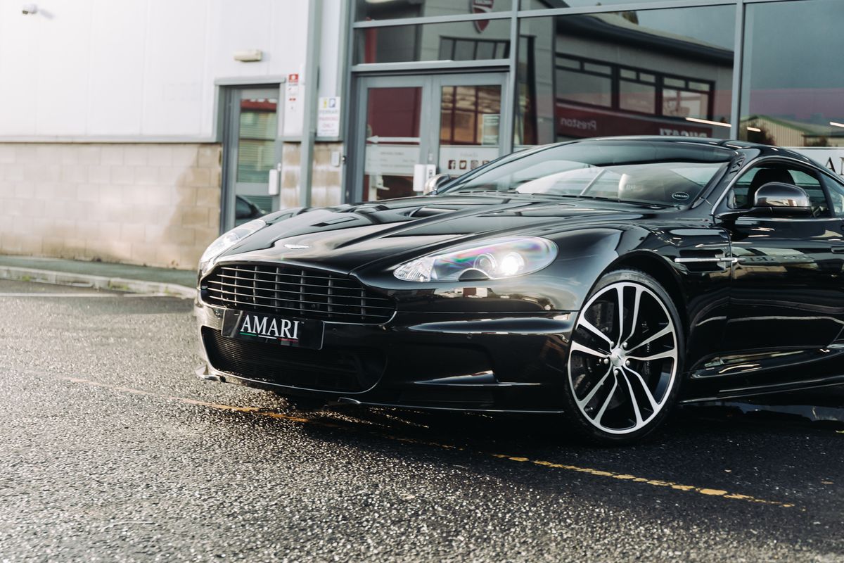 Aston Martin DBS Ultimate