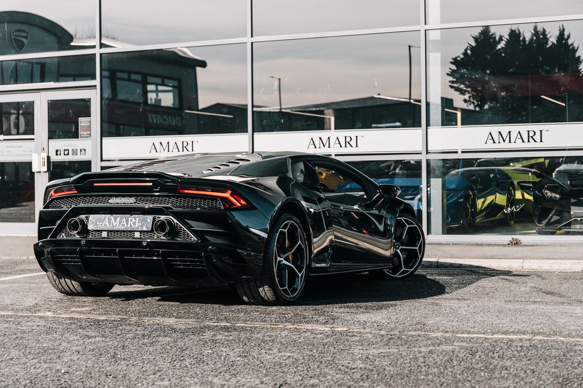 Lamborghini Huracan Evo LP 640-4 LP 640-4 EVO