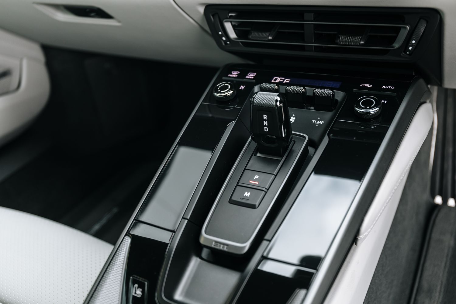 PORSCHE 911 CARRERA 4 CARRERA 4 PDK