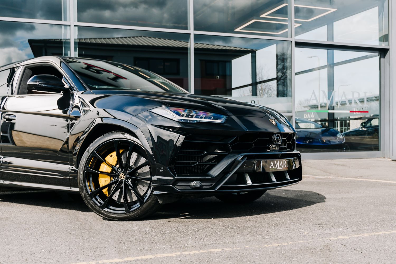 Lamborghini Urus V8 V8