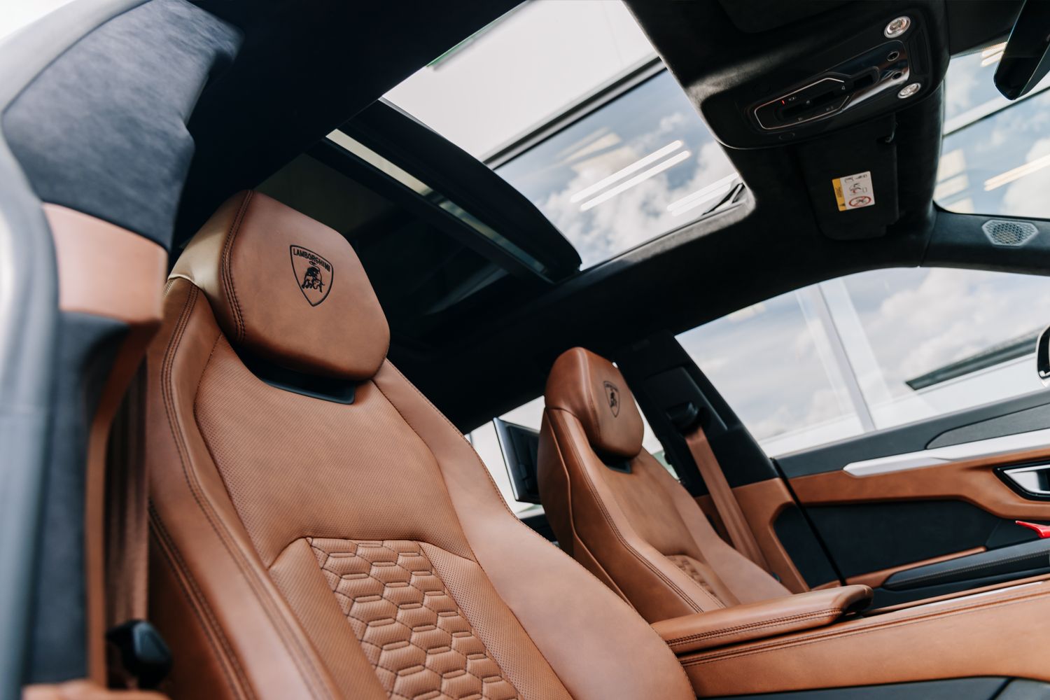 Lamborghini Urus V8 V8