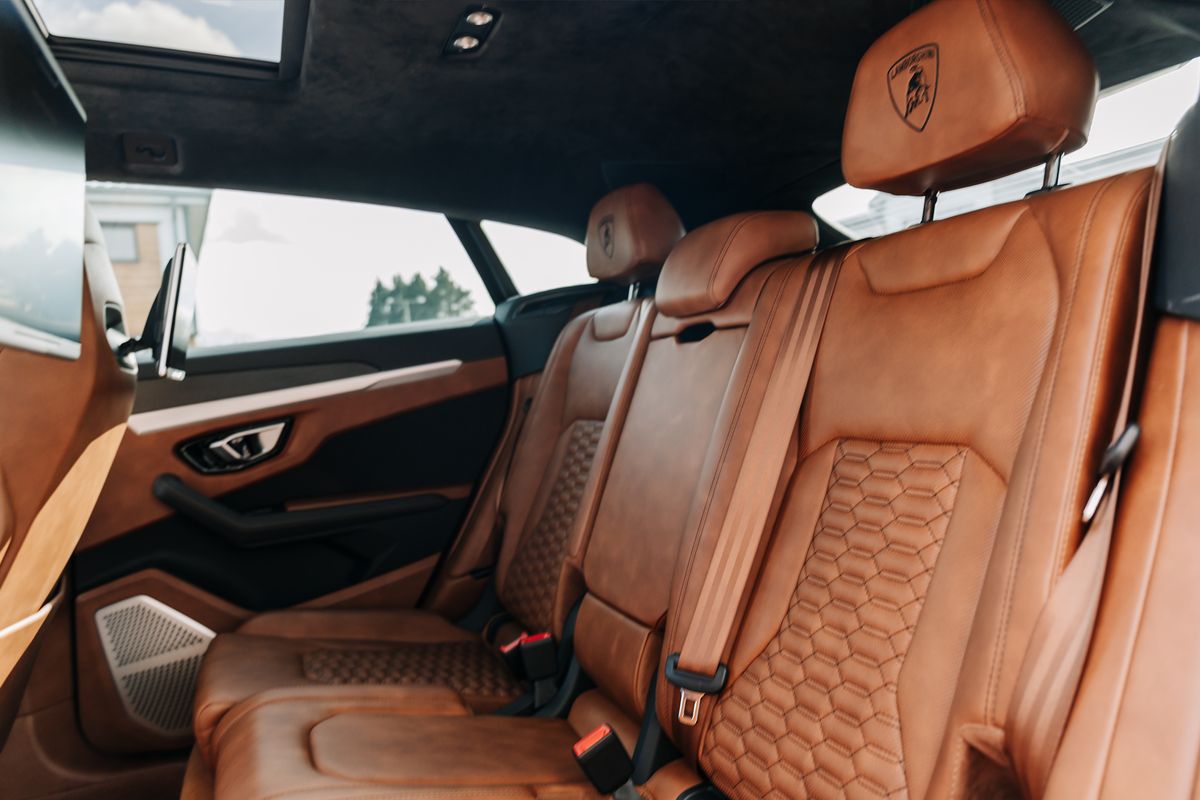 Lamborghini Urus V8 V8