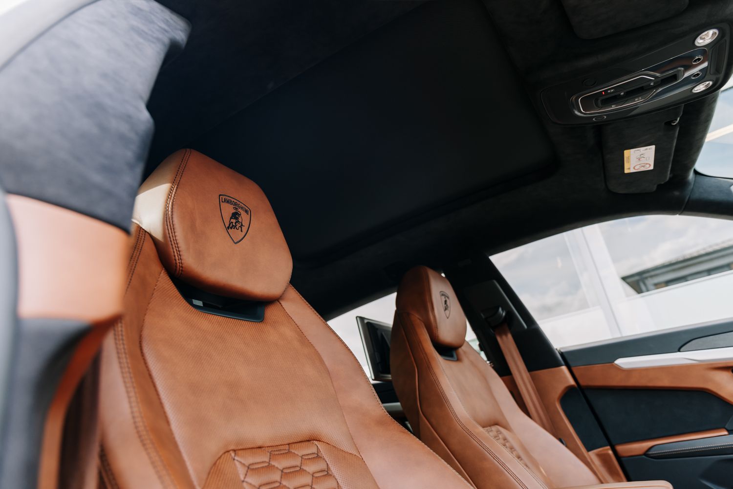 Lamborghini Urus V8 V8
