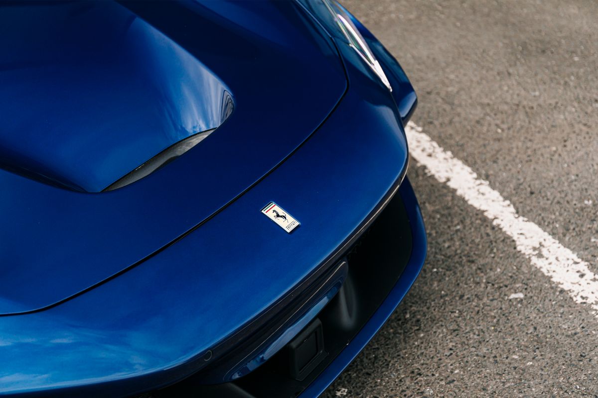 Ferrari F8 Tributo S-A Tributo