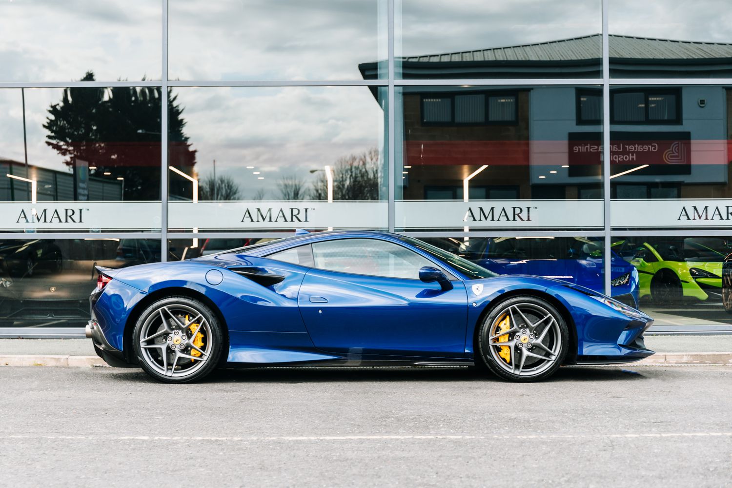 Ferrari F8 Tributo S-A Tributo