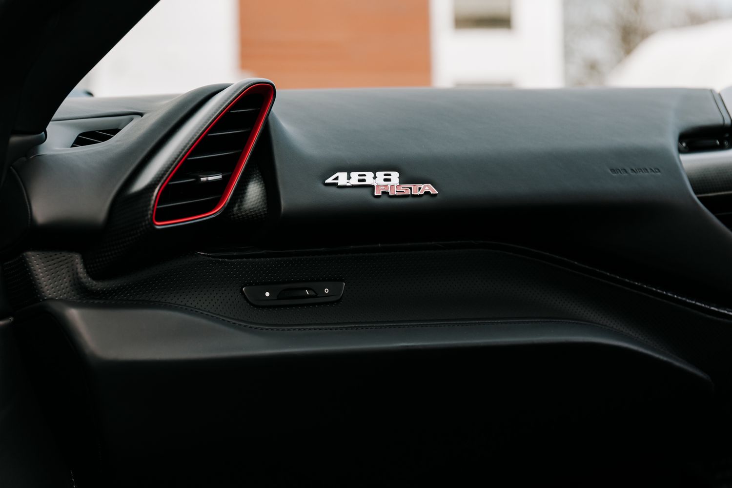 Ferrari 488 Pista