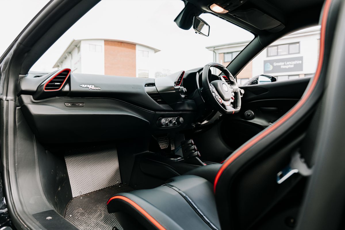 Ferrari 488 Pista