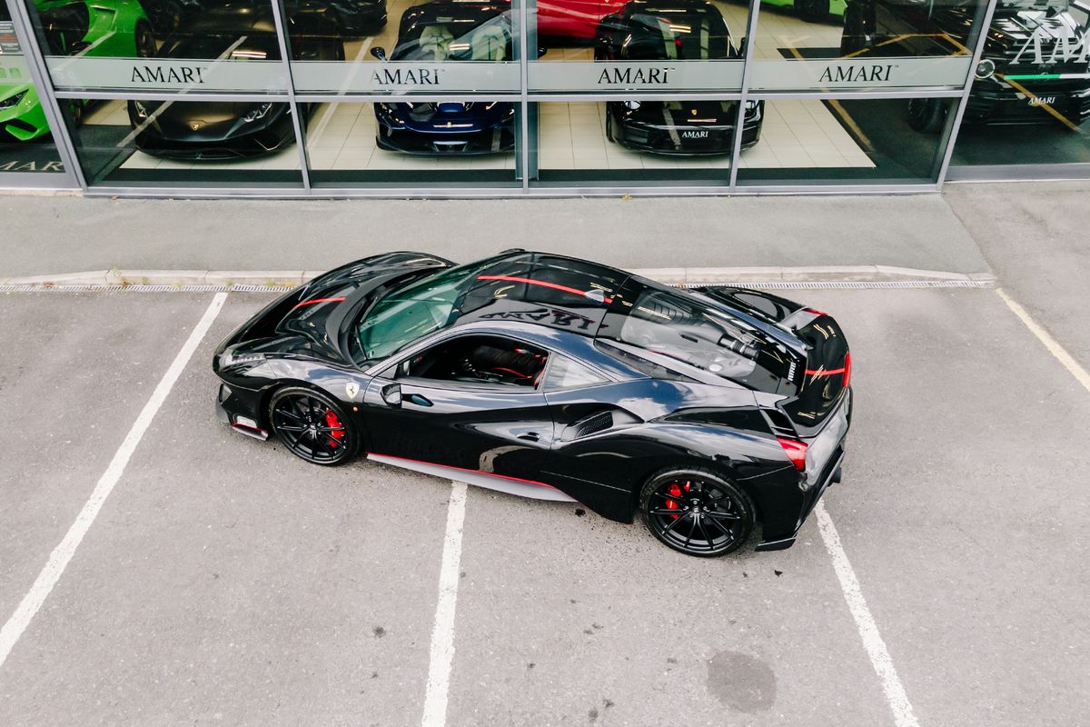 Ferrari 488 Pista