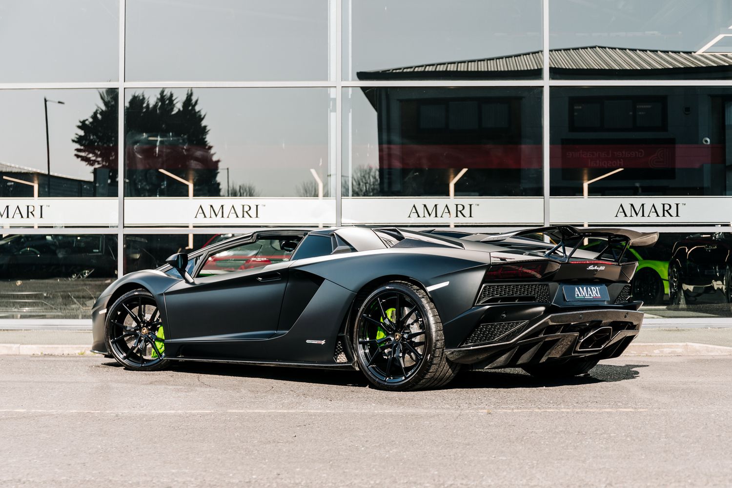 Lamborghini Aventador LP740-4 S Roadster