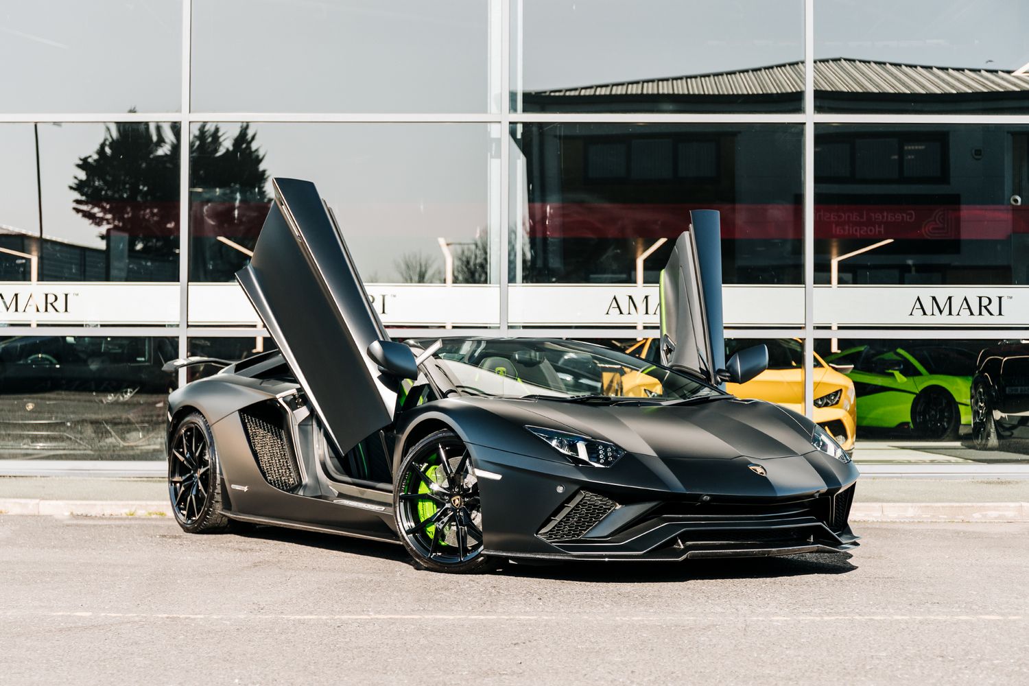 Lamborghini Aventador LP740-4 S Roadster