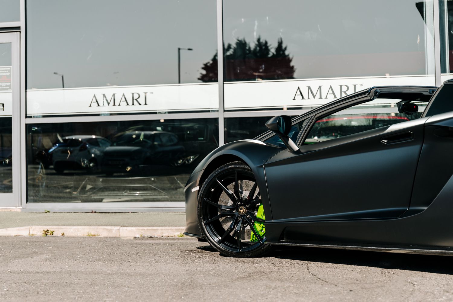 Lamborghini Aventador LP740-4 S Roadster