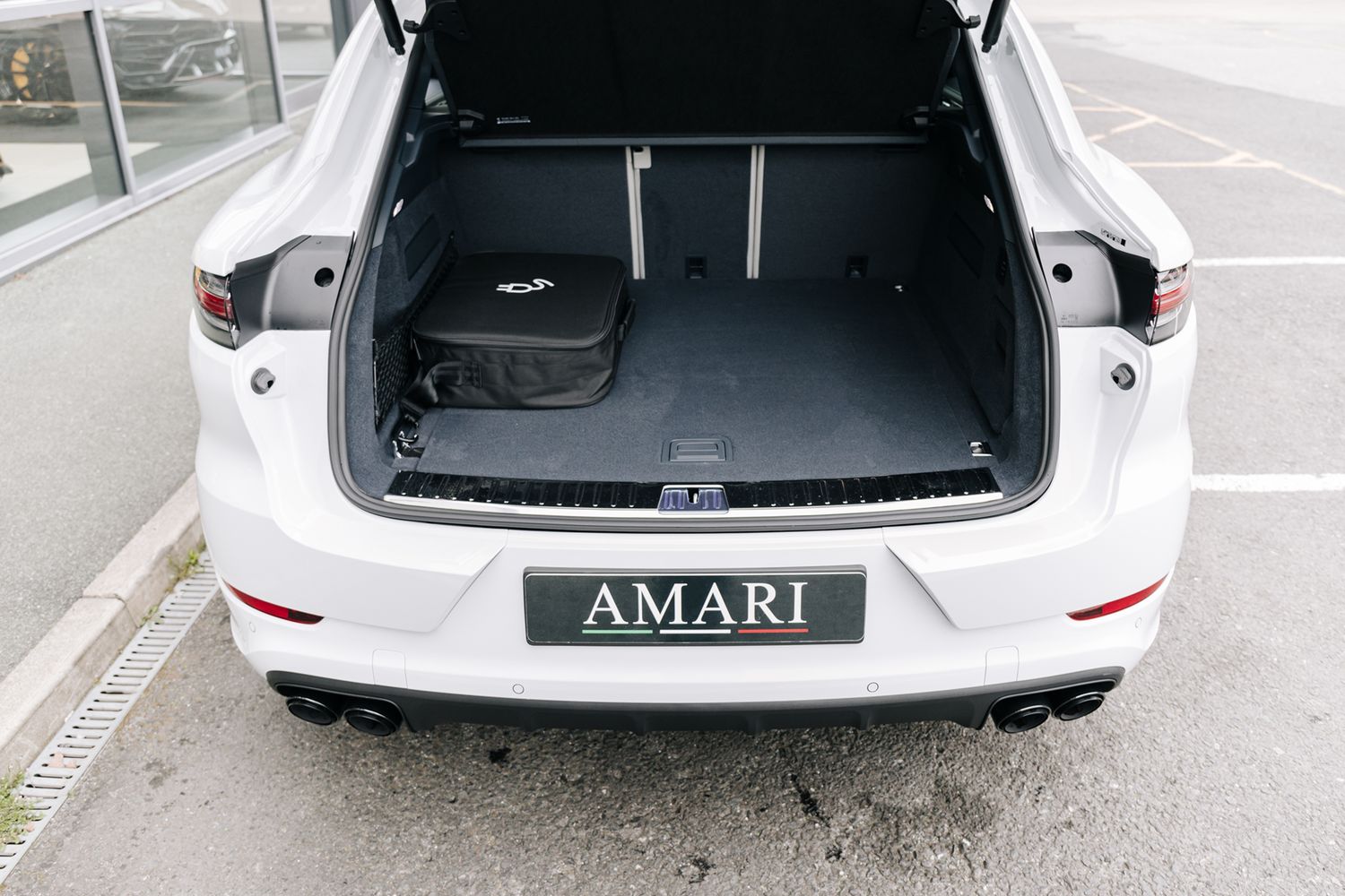 Porsche Cayenne Turbo S E-HYBRID