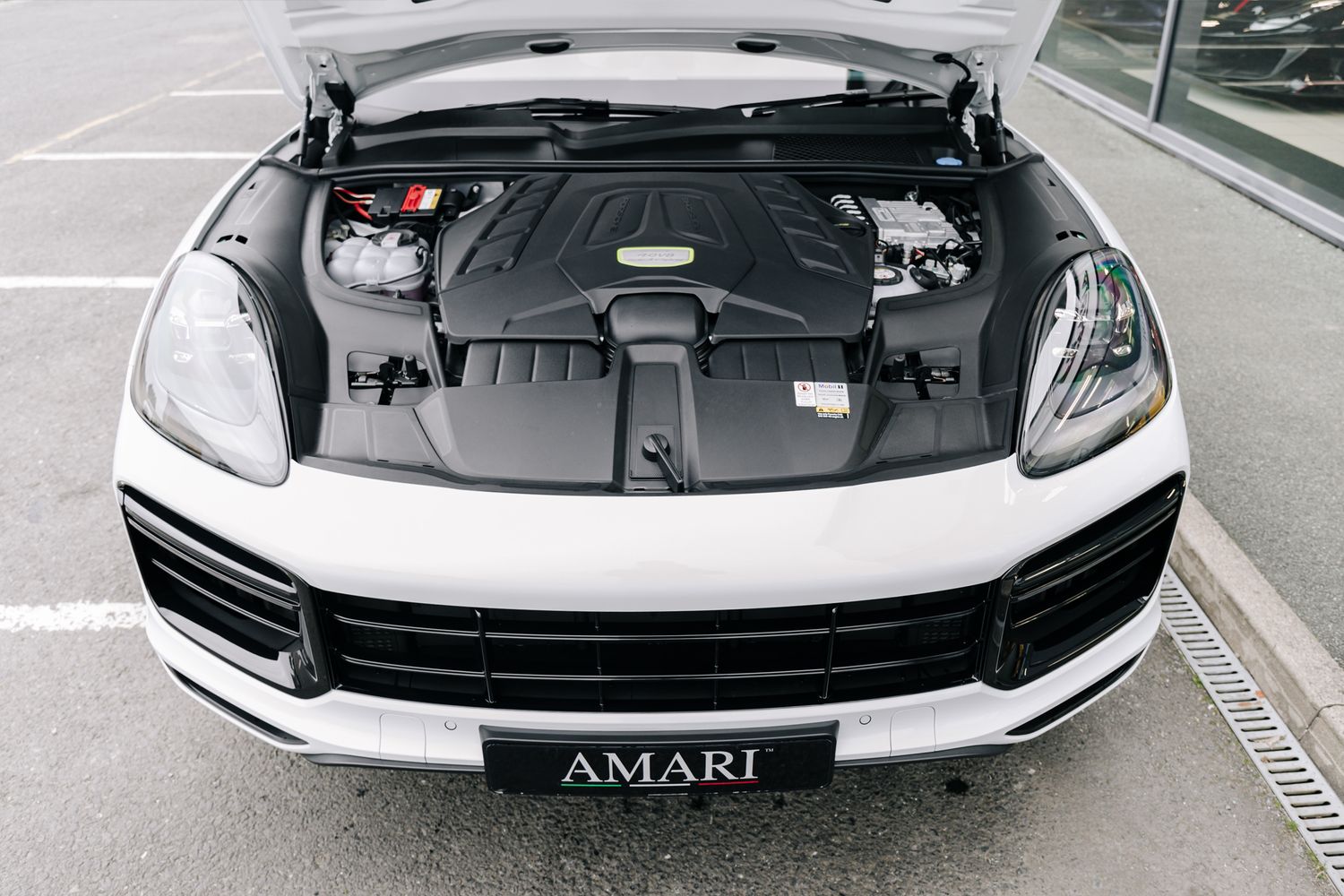 Porsche Cayenne Turbo S E-HYBRID
