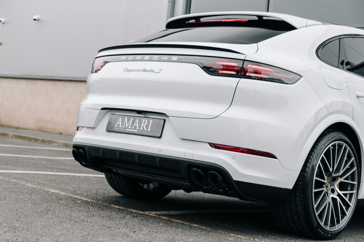 Porsche Cayenne Turbo S E-HYBRID