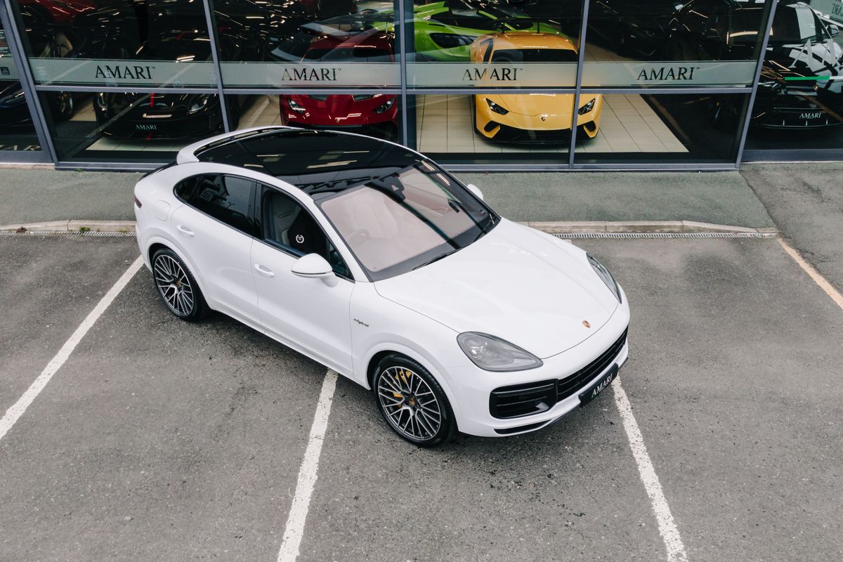 Porsche Cayenne Turbo S E-HYBRID