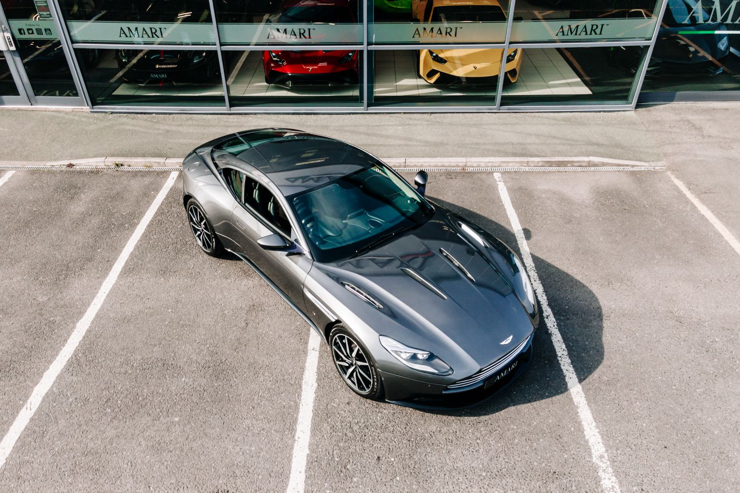 ASTON MARTIN DB11 V12 AUTO V12