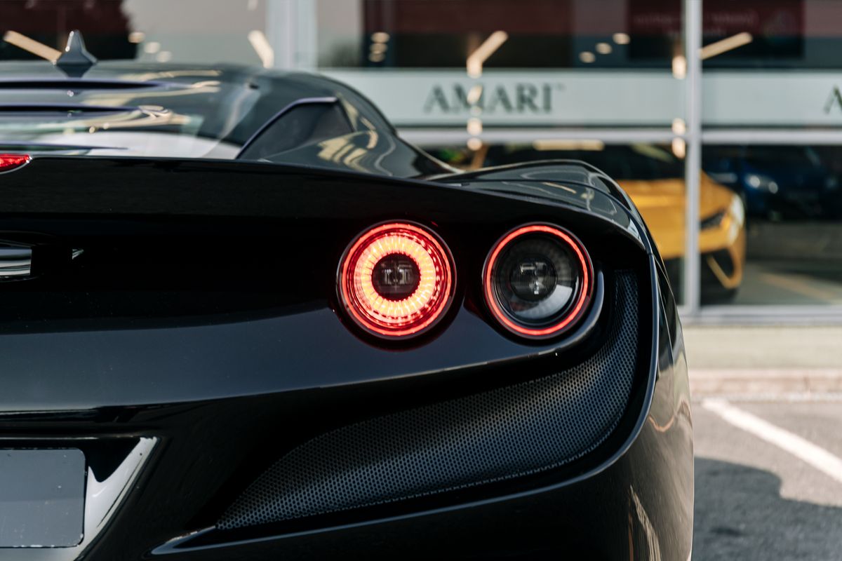FERRARI F8 TRIBUTO S-A TRIBUTO