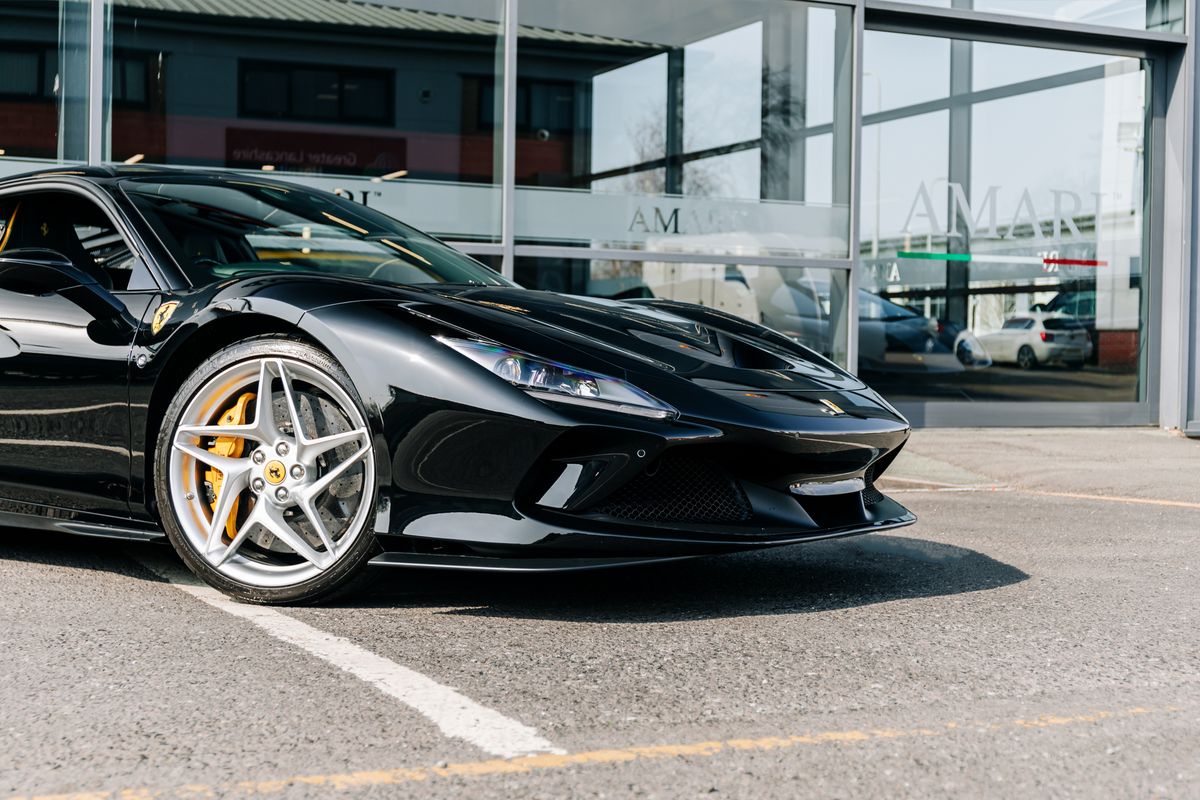 FERRARI F8 TRIBUTO S-A TRIBUTO
