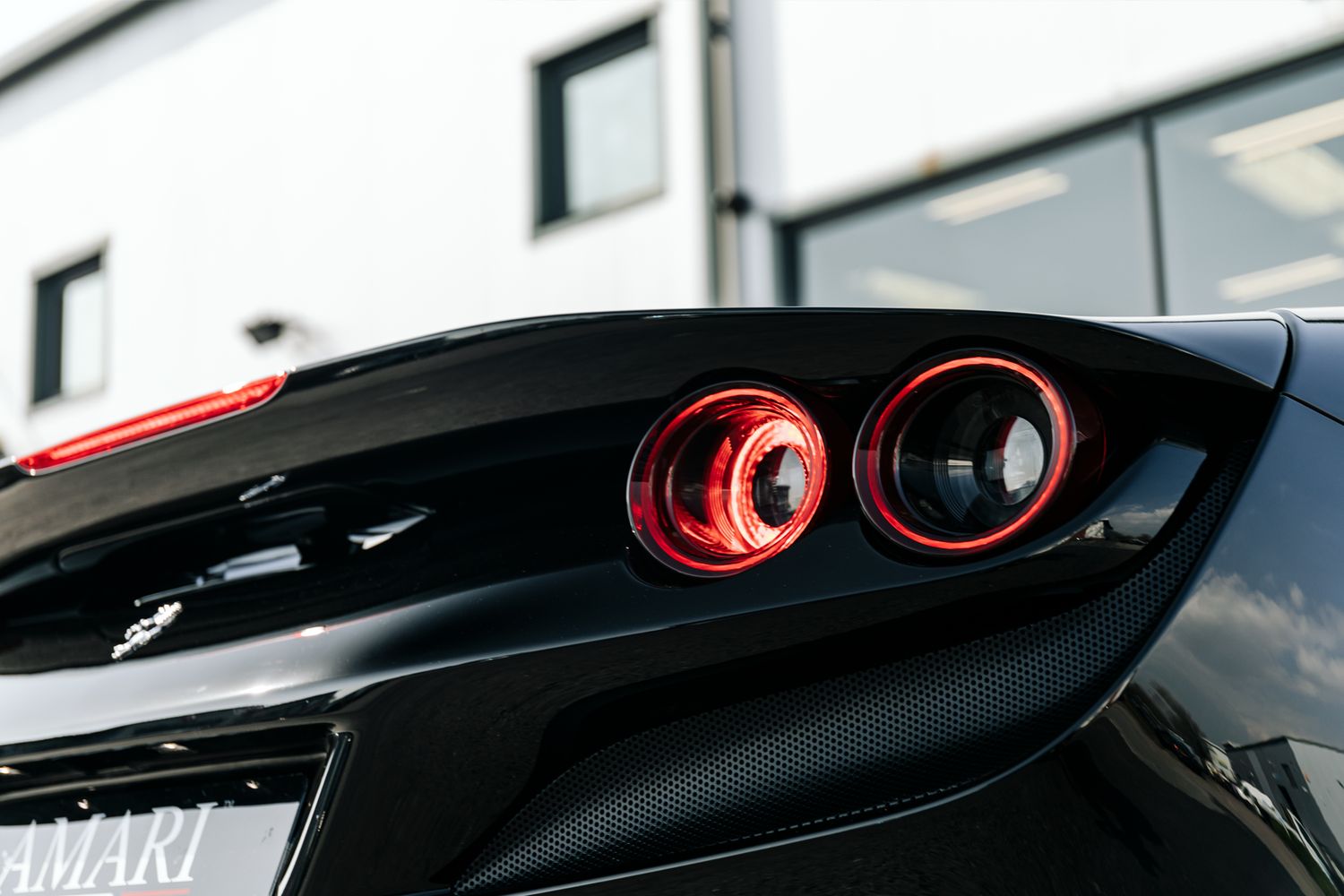 FERRARI F8 TRIBUTO S-A TRIBUTO