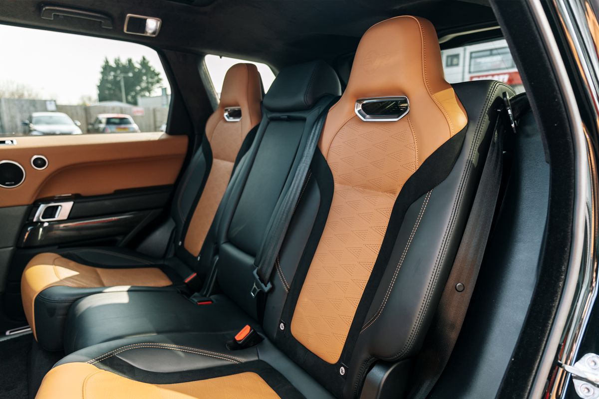 LAND ROVER RANGE ROVER SPORT SVR S/C AUTO SVR