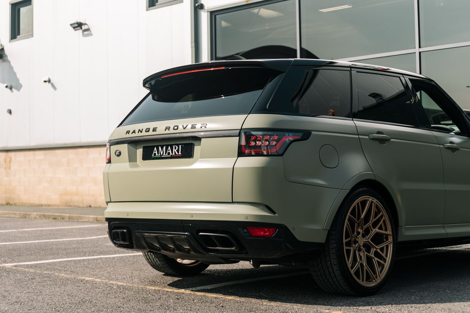 LAND ROVER RANGE ROVER SPORT SVR S/C AUTO SVR
