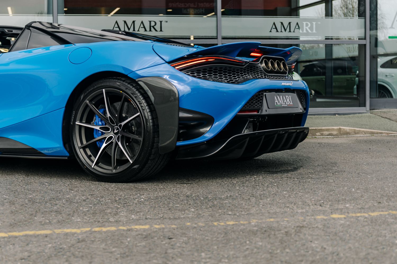 McLaren 765LT V8 SSG