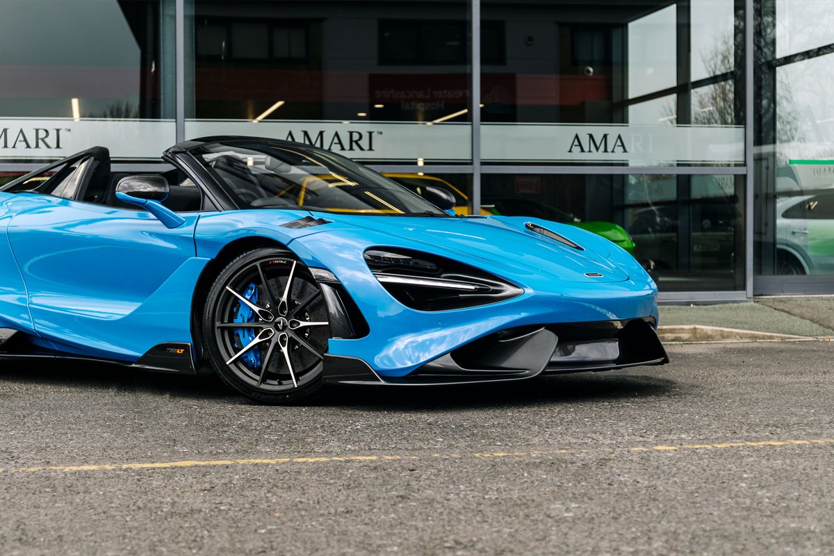 McLaren 765LT V8 SSG