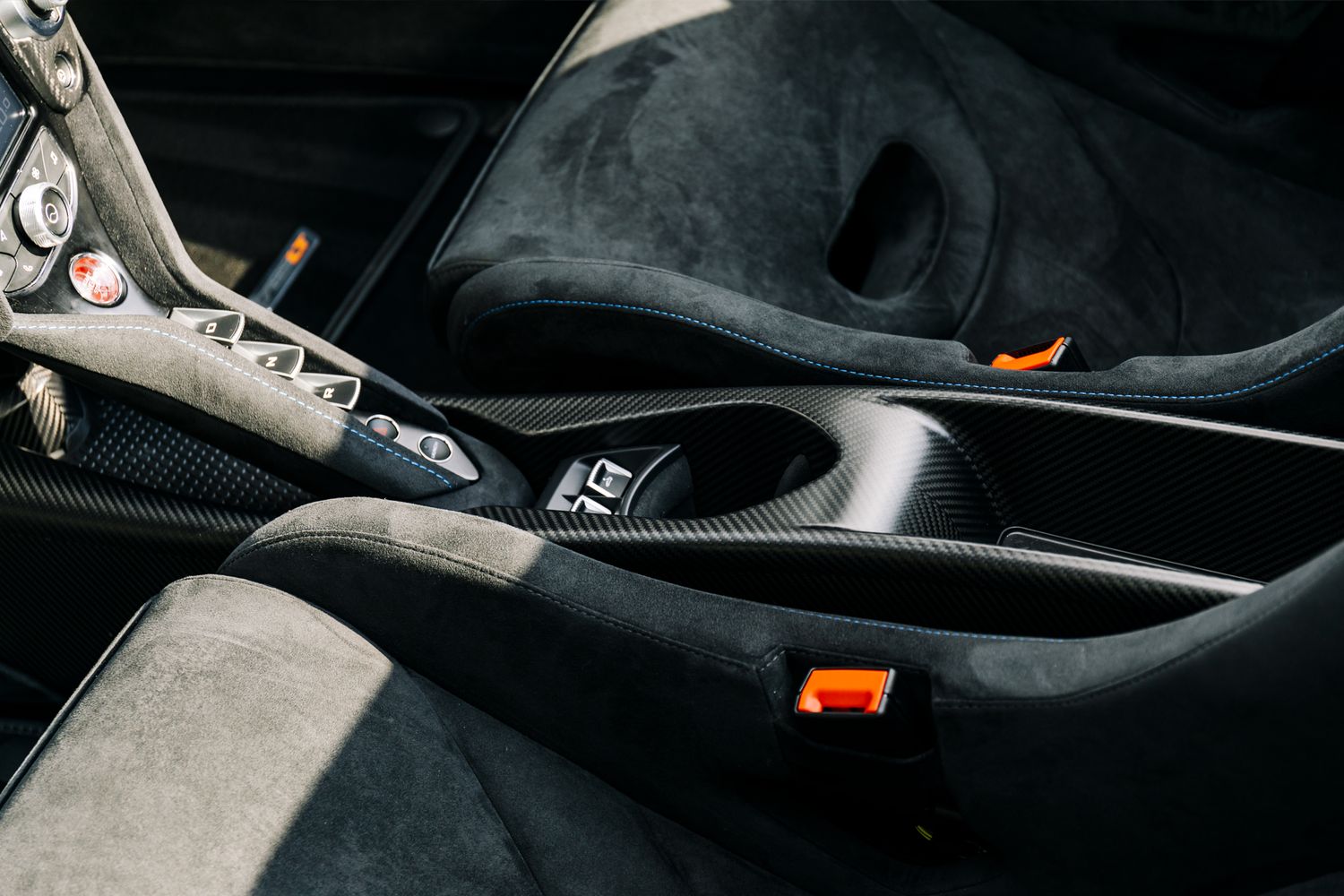 McLaren 765LT V8 SSG