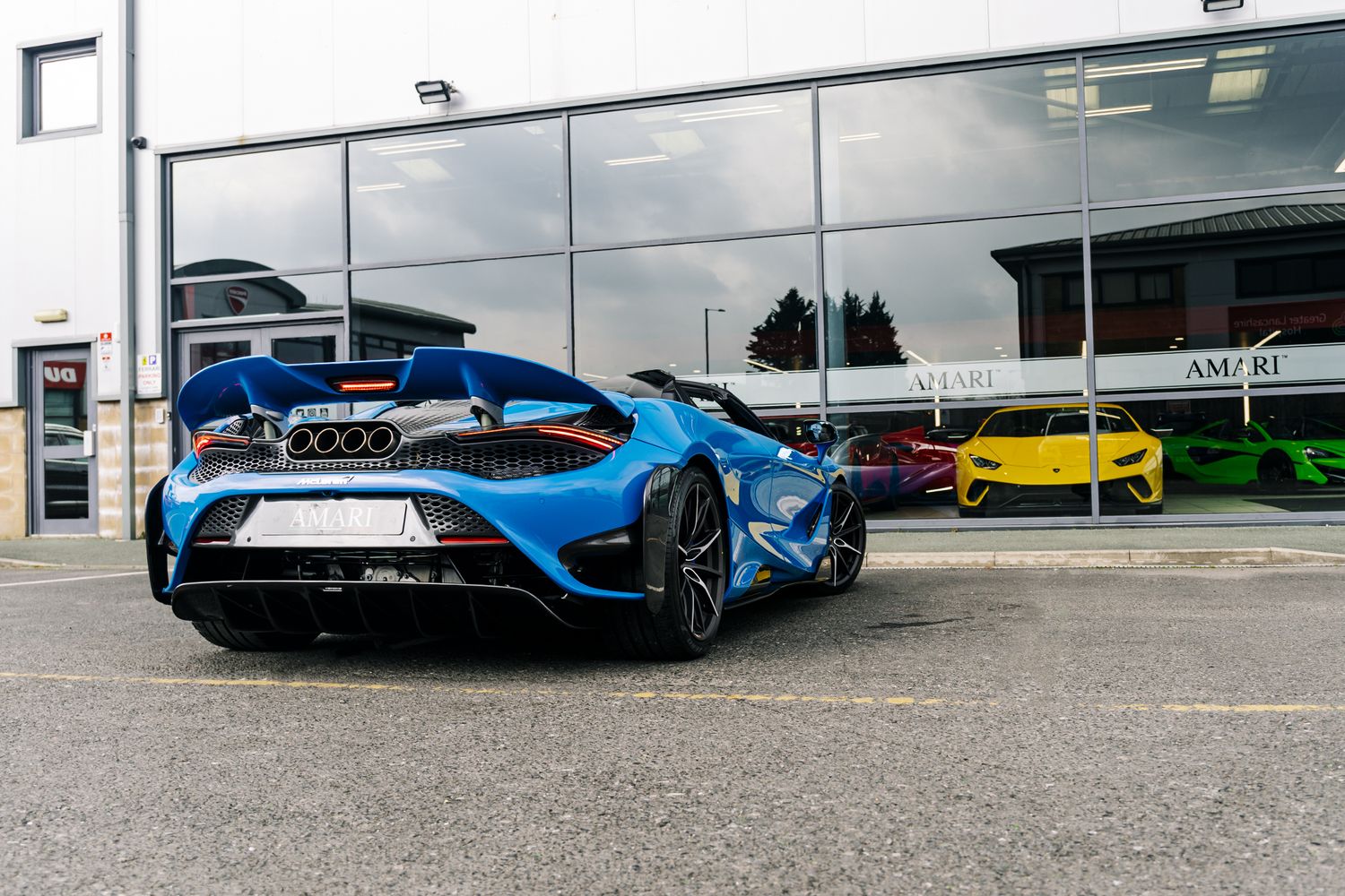 McLaren 765LT V8 SSG