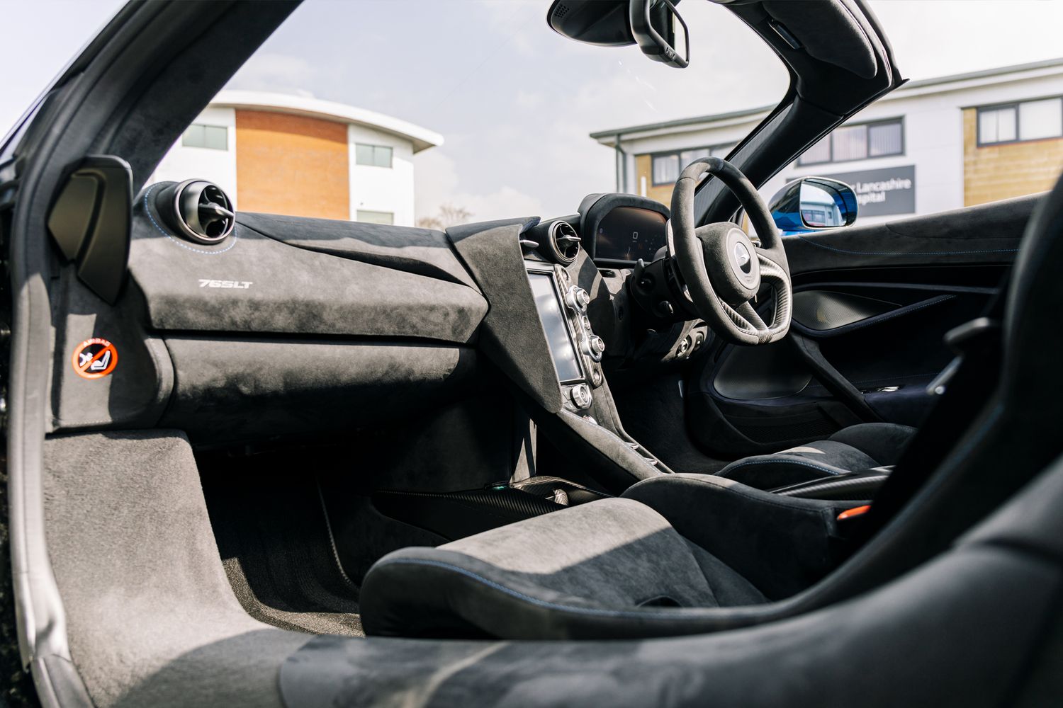 McLaren 765LT V8 SSG