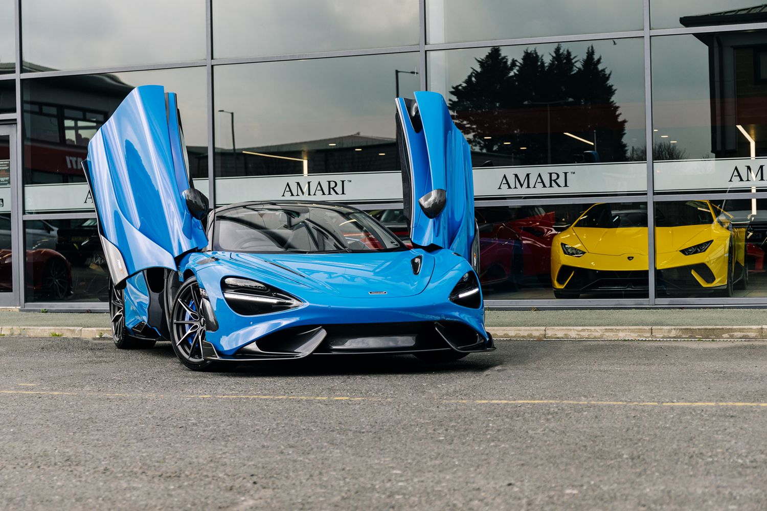 McLaren 765LT V8 SSG