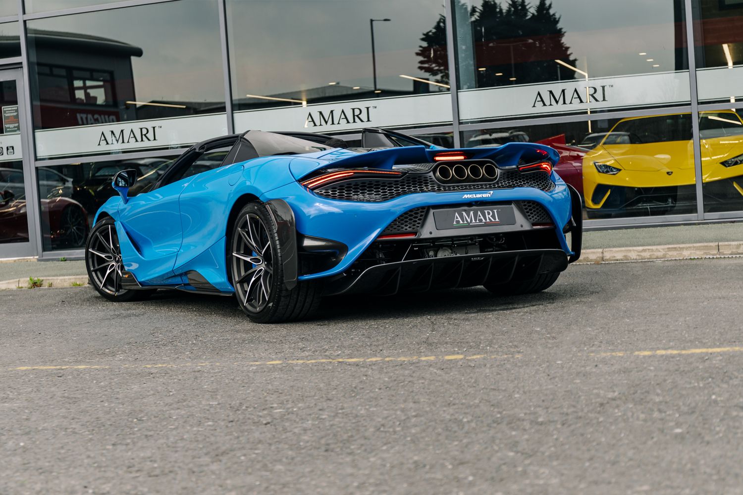 McLaren 765LT V8 SSG