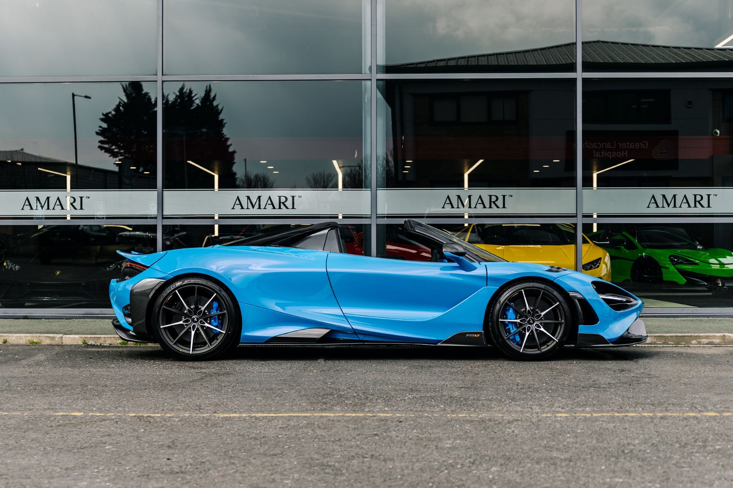 McLaren 765LT V8 SSG