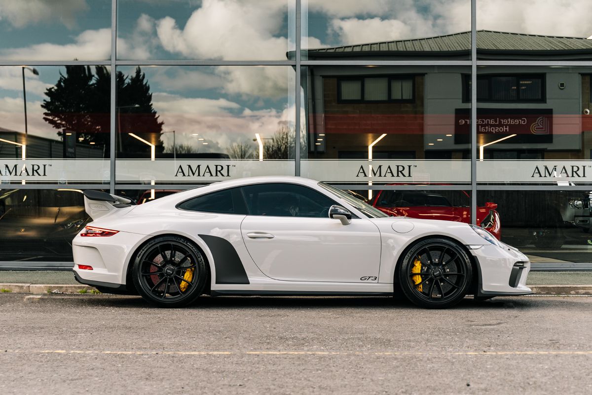 PORSCHE 911 GT3 GT3