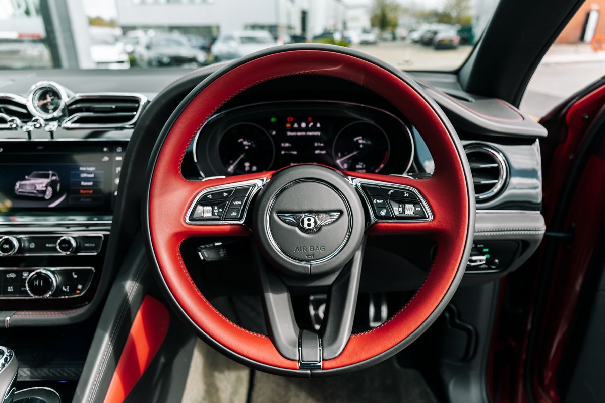 Bentley Bentayga