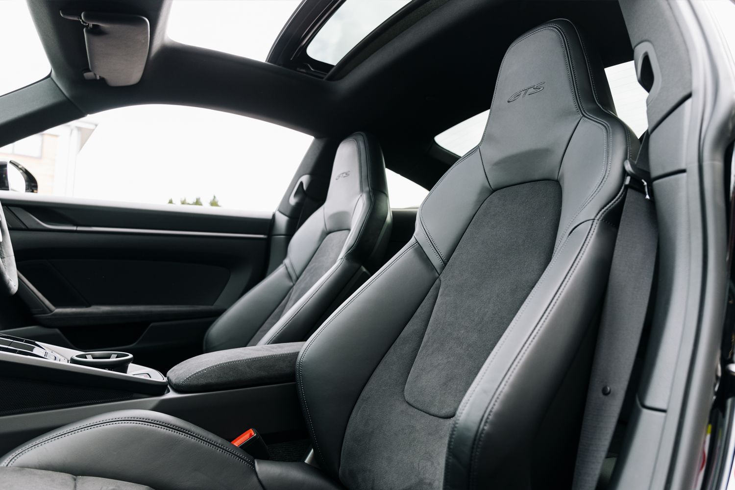 Porsche 911 992 Carrera GTS Carrera GTS