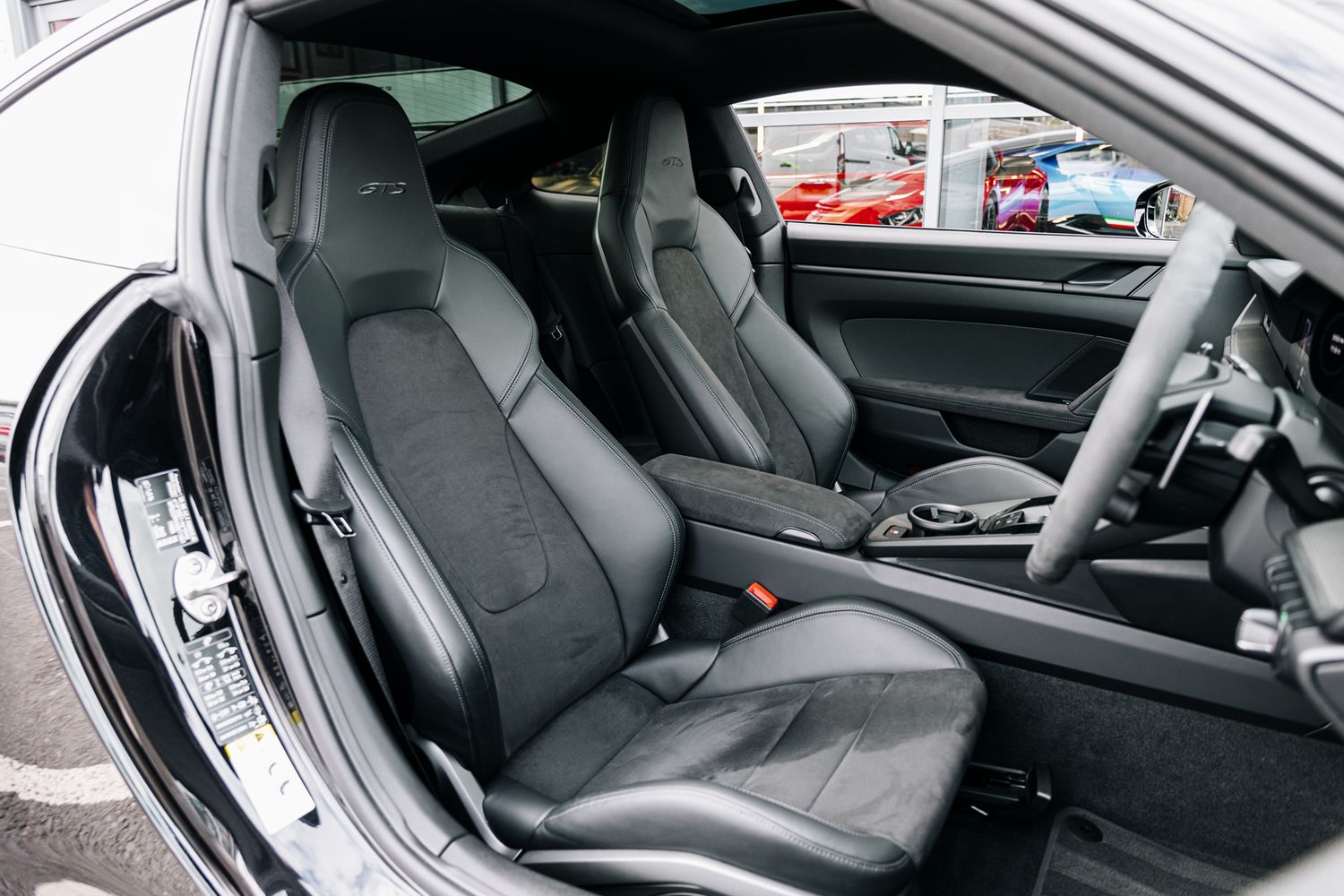 Porsche 911 992 Carrera GTS Carrera GTS