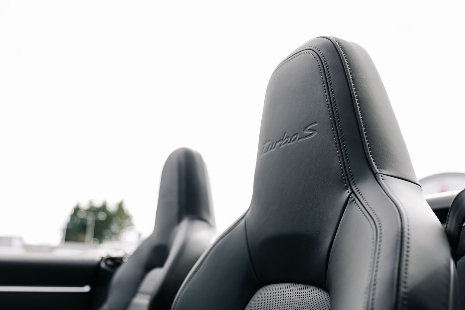 Porsche 911 Turbo S PDK Turbo S PDK