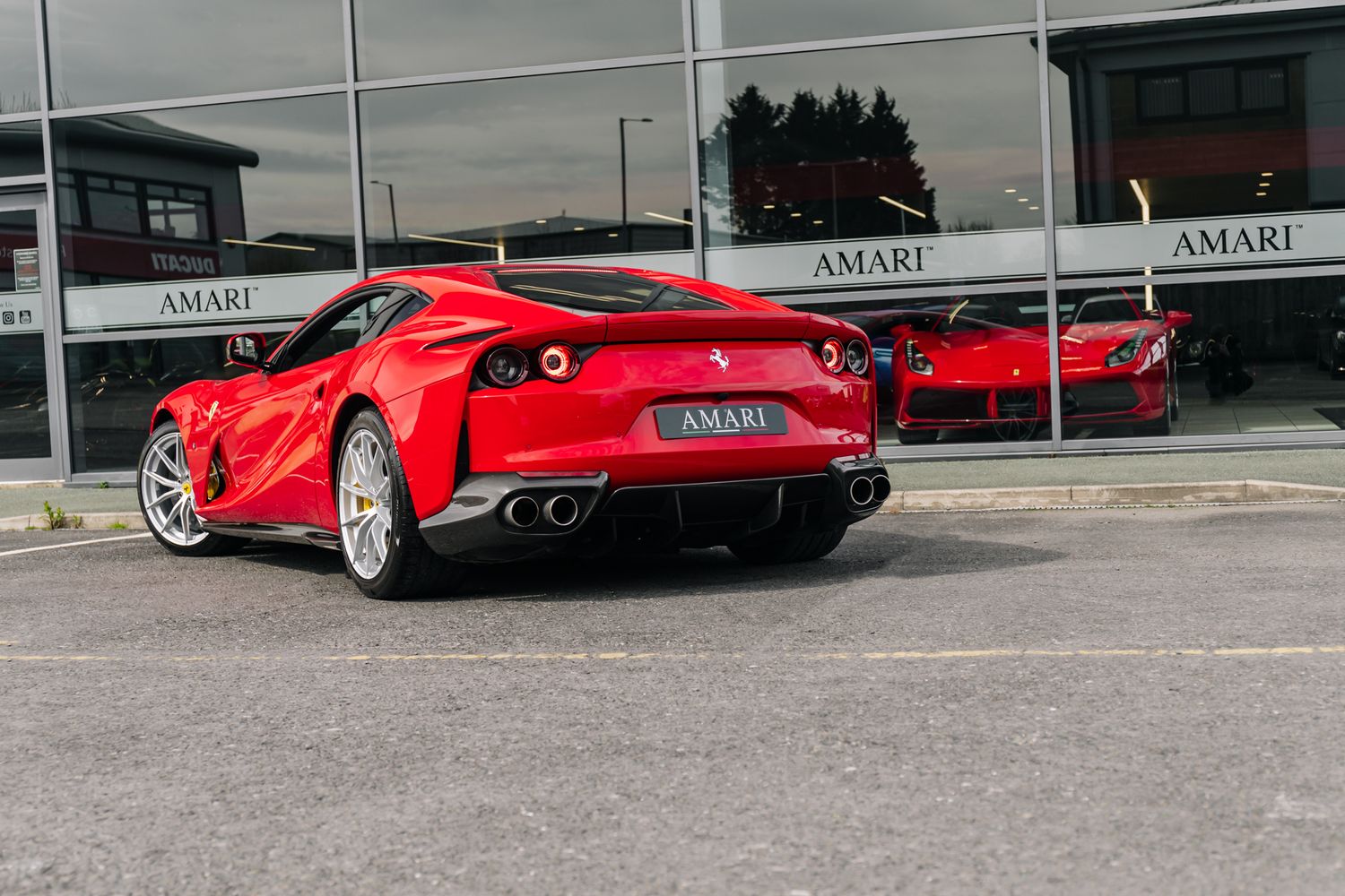 Ferrari 812 Superfast