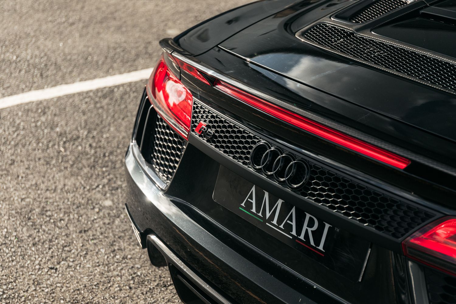AUDI R8 V10 + V10 PLUS QUATTRO